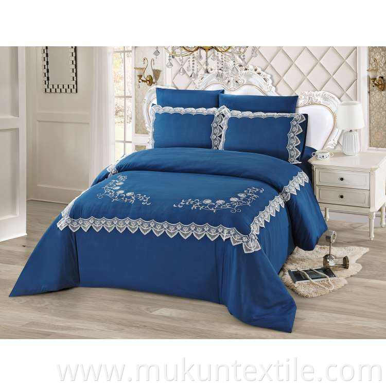  Cotton Embroidery Bedding Set